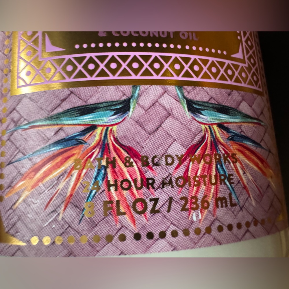 Bath & Body Works Bahamas Passionfruit & Banana Flower Body Butter & Lotion - Picture 13 of 13